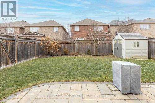 3292 Skipton Lane, Oakville, ON - Outdoor