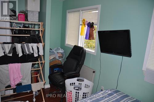 324 Howard Crescent, Orangeville, ON - Indoor Photo Showing Bedroom