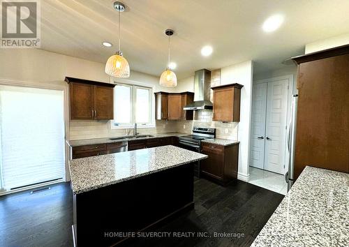 1584 Bowler Drive, Windsor, ON - Indoor Photo Showing Kitchen