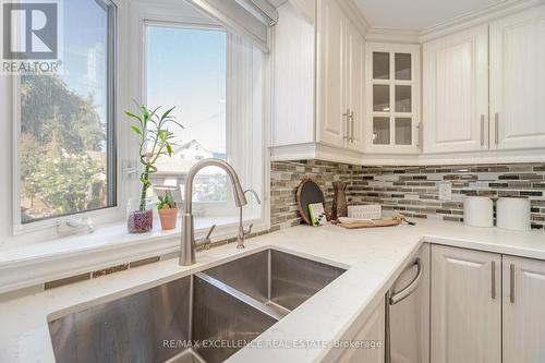 86 Seventeenth Street, Toronto, ON - Indoor Photo Showing Kitchen With Double Sink