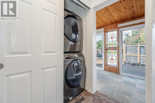 86 Seventeenth Street, Toronto, ON - Indoor Photo Showing Laundry Room