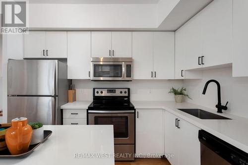 703 - 45 Sousa Mendes Street, Toronto, ON - Indoor Photo Showing Kitchen With Stainless Steel Kitchen