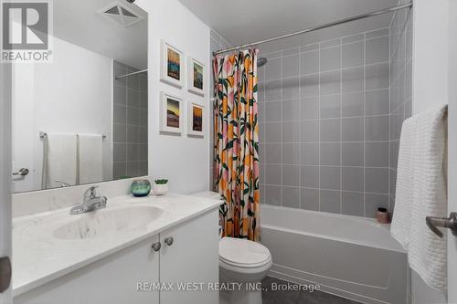 703 - 45 Sousa Mendes Street, Toronto, ON - Indoor Photo Showing Bathroom