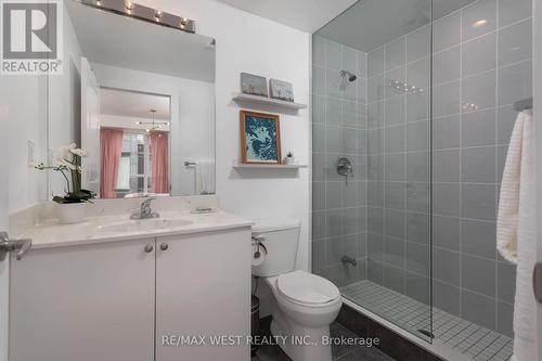 703 - 45 Sousa Mendes Street, Toronto, ON - Indoor Photo Showing Bathroom