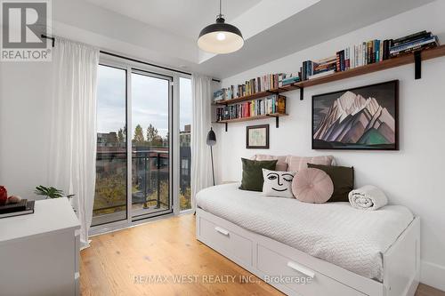 703 - 45 Sousa Mendes Street, Toronto, ON - Indoor Photo Showing Bedroom