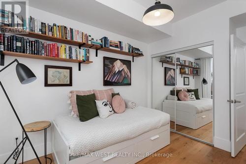 703 - 45 Sousa Mendes Street, Toronto, ON - Indoor Photo Showing Bedroom