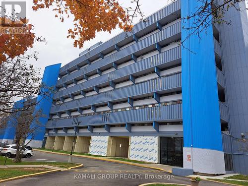 727 - 4645 Jane Street, Toronto, ON - Outdoor With Balcony