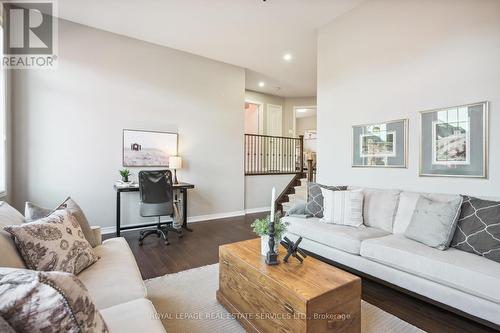 277 Landsborough Avenue, Milton, ON - Indoor Photo Showing Living Room