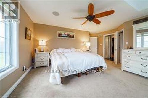 1561 Westchester Bourne Road, Thames Centre (Dorchester), ON - Indoor Photo Showing Bedroom