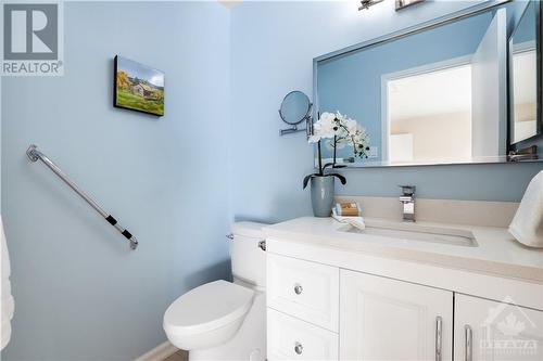 44 Almond Lane, Ottawa, ON - Indoor Photo Showing Bathroom