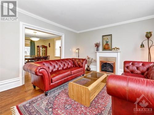 37 Charles Street, Ottawa, ON - Indoor Photo Showing Living Room With Fireplace