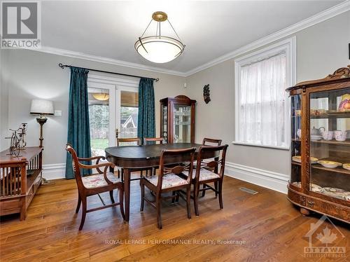 37 Charles Street, Ottawa, ON - Indoor Photo Showing Dining Room