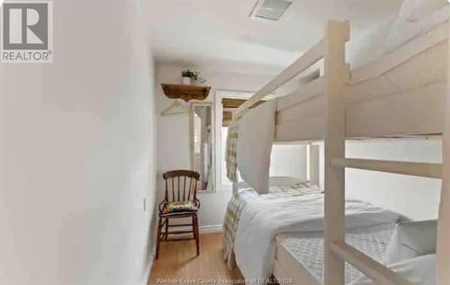 571 4Th Boulevard, Kingsville, ON - Indoor Photo Showing Bedroom