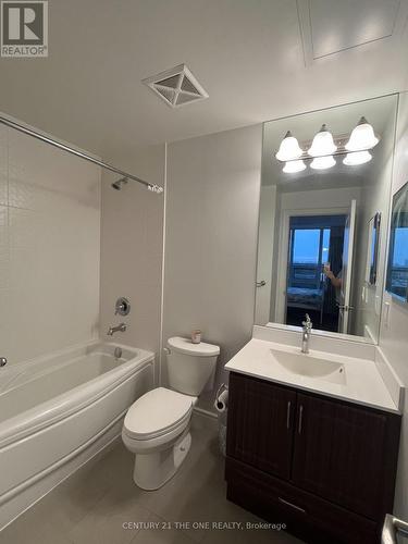 1012 - 99 South Town Centre Boulevard, Markham, ON - Indoor Photo Showing Bathroom