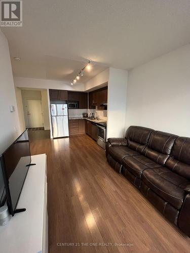 1012 - 99 South Town Centre Boulevard, Markham, ON - Indoor Photo Showing Living Room