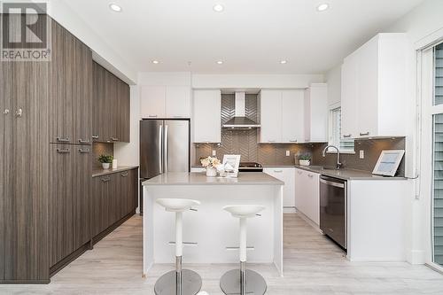 44 24076 112 Avenue, Maple Ridge, BC - Indoor Photo Showing Kitchen With Stainless Steel Kitchen With Upgraded Kitchen