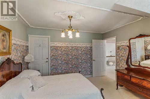 4 Sturgeon Glen Road, Kawartha Lakes (Fenelon Falls), ON - Indoor Photo Showing Bedroom