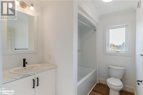 1026 Piper Glen Road, Minden, ON - Indoor Photo Showing Bathroom