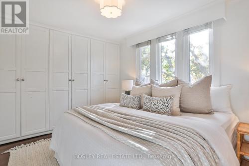 21 Lemay Road, Toronto, ON - Indoor Photo Showing Bedroom