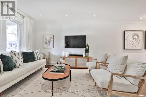 21 Lemay Road, Toronto, ON - Indoor Photo Showing Living Room