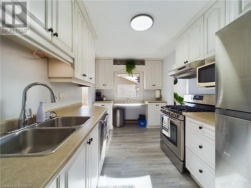 495 Ridge Street, Port Elgin, ON - Indoor Photo Showing Kitchen With Double Sink