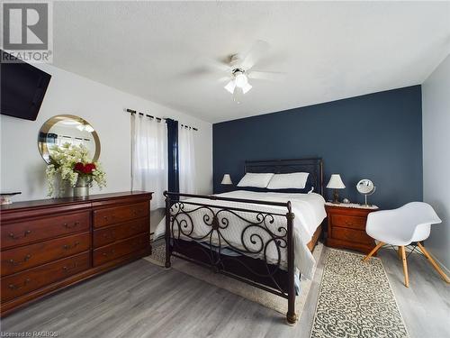 495 Ridge Street, Port Elgin, ON - Indoor Photo Showing Bedroom