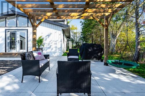 2214 Mersea Road 7, Leamington, ON - Outdoor