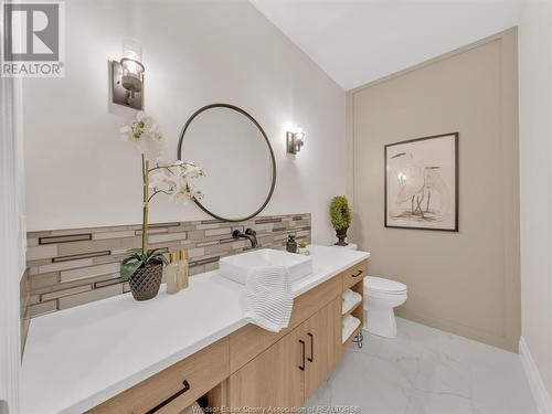 162 Whelan Drive, Amherstburg, ON - Indoor Photo Showing Bathroom