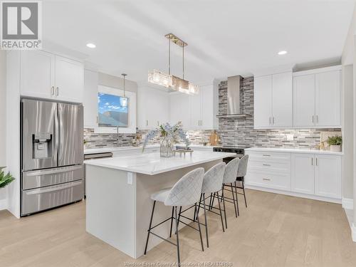 162 Whelan Drive, Amherstburg, ON - Indoor Photo Showing Kitchen With Upgraded Kitchen