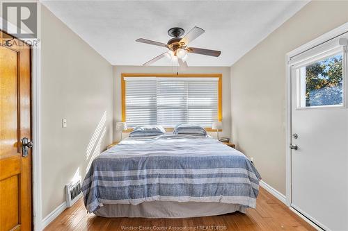 1225 Chilver, Windsor, ON - Indoor Photo Showing Bedroom