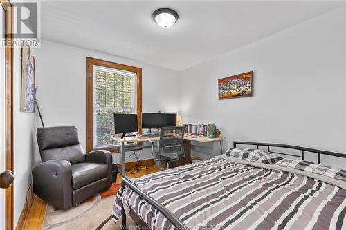 1225 Chilver, Windsor, ON - Indoor Photo Showing Bedroom