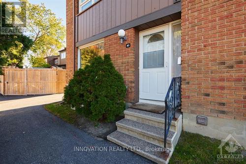 40 - 2111 Montreal Road, Ottawa, ON - Outdoor With Exterior