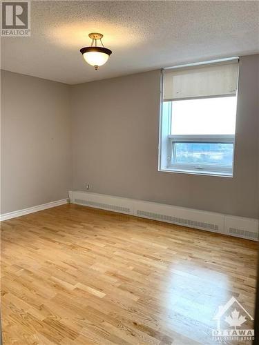 665 Bathgate Drive Unit#1112, Ottawa, ON - Indoor Photo Showing Other Room