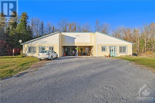 896 Flat Rapids Road, Arnprior, ON - Outdoor