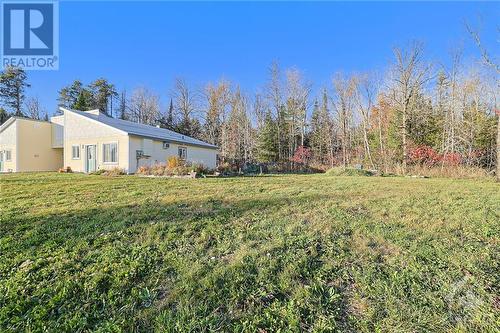 896 Flat Rapids Road, Arnprior, ON - Outdoor