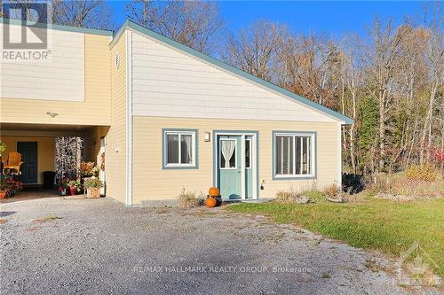 896 Flat Rapids Road, Mcnab/Braeside, ON - Outdoor