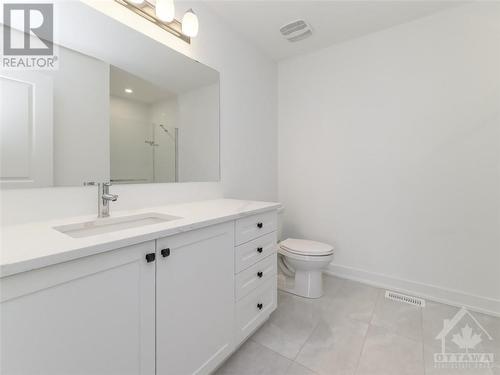 820 Anciano Crescent, Stittsville, ON - Indoor Photo Showing Bathroom