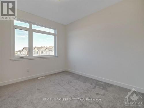 330 Monticello Avenue, Ottawa, ON - Indoor Photo Showing Other Room