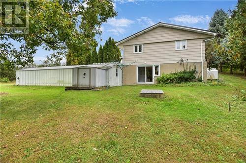 Walkout basement, attached garage. - 58 County Road 40 Road, Athens, ON - Outdoor