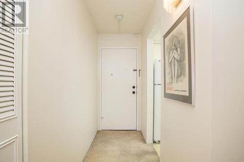 308 6660 Buswell Street, Richmond, BC - Indoor Photo Showing Other Room