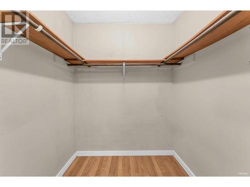 3664 Lynndale Crescent, Burnaby, BC - Indoor With Storage