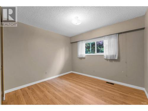 3664 Lynndale Crescent, Burnaby, BC - Indoor Photo Showing Other Room