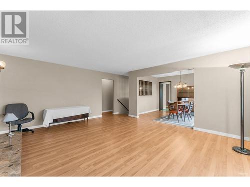 3664 Lynndale Crescent, Burnaby, BC - Indoor