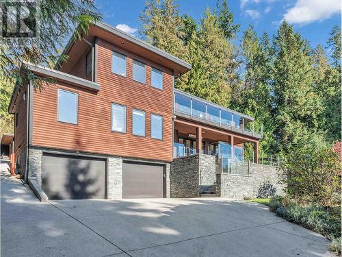 4742 Caulfeild Drive, West Vancouver, BC - Outdoor