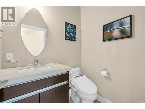 4742 Caulfeild Drive, West Vancouver, BC - Indoor Photo Showing Bathroom