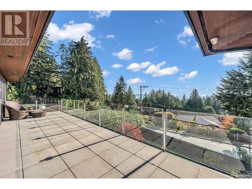 4742 Caulfeild Drive, West Vancouver, BC - Outdoor