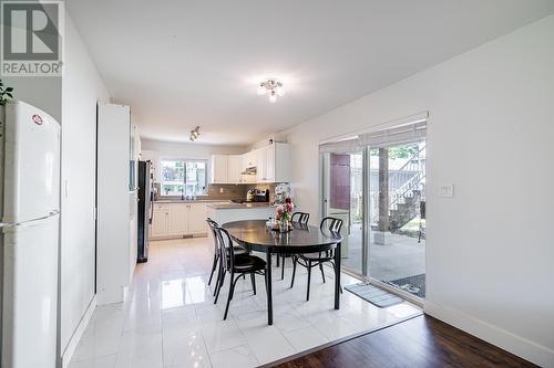 729 Henderson Avenue, Coquitlam, BC - Indoor Photo Showing Dining Room