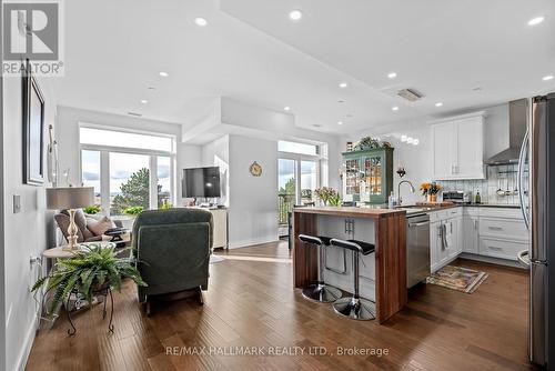 412 - 135 Orr Street, Cobourg, ON - Indoor Photo Showing Kitchen With Upgraded Kitchen