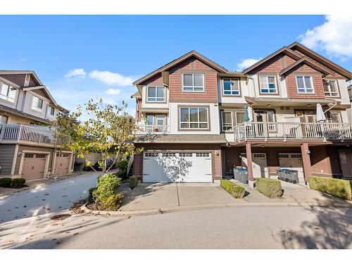 9 19560 68 Avenue, Surrey, BC - Outdoor With Facade