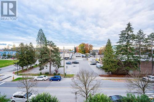 417 12075 Edge Street, Maple Ridge, BC - Outdoor With View